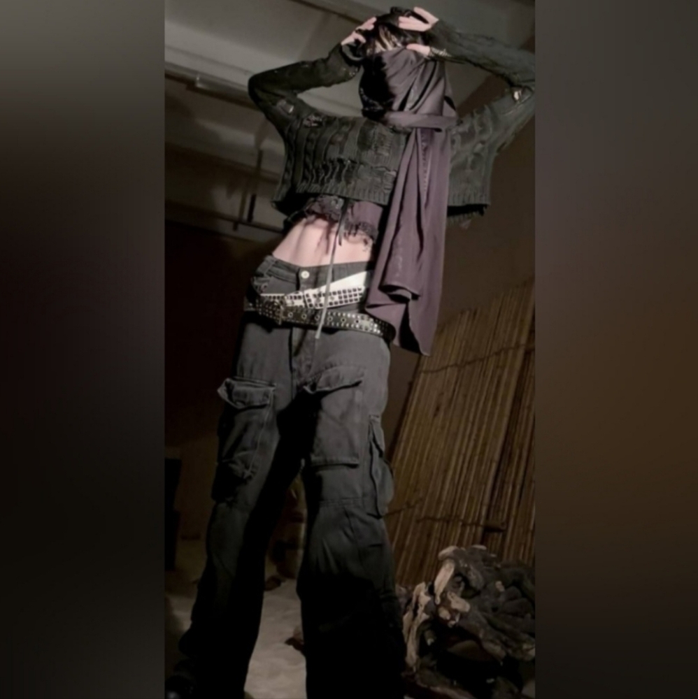 Oversized Cargo Pants